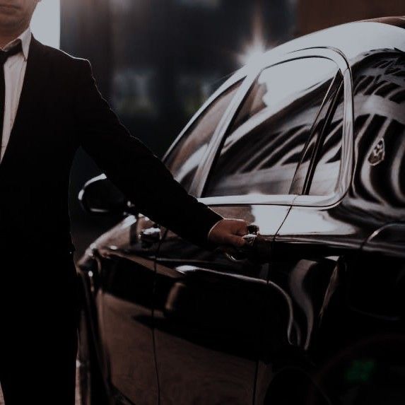 Chauffeur Service in Dammam